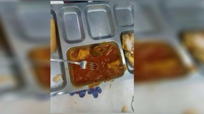 زغوان : ديدان في وجبة العشاء المقدمة للطلبة بالمعهد العالي لدراسات التكنولوجية 