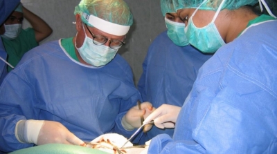 تطاوين : العثور على 6 ضمادات طبية داخل بطن مريض