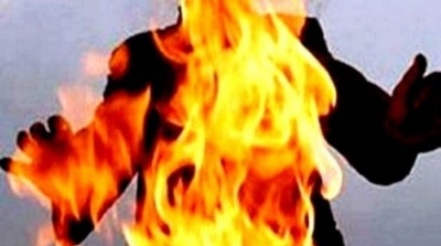 عاملة نظافة في مقر ولاية المنستير تضرم النار في جسدها 