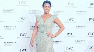 شرطة الموضة : هند صبري في فستان جميل و لكن..