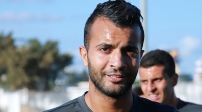 Officiel :Yassine Khenissi prolonge à l'Espérance de Tunis