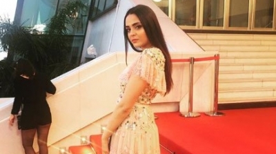 Salma Mahjoubi sur les marches du Festival de Cannes 