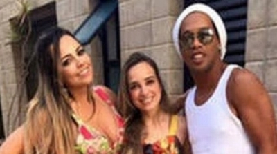 Ronaldihno s’apprête à épouser deux femmes à la fois