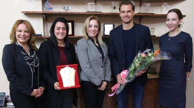 Sonia Becheikh honore Ons Jabeur 