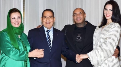 K2Rhym pose avec Zine Abidine Ben Ali  ( photo) 