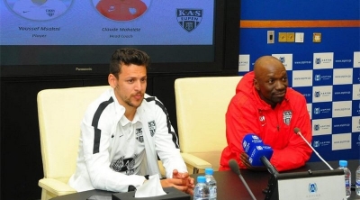 Msakni présenté aux médias par son nouveau club KAS Eupen