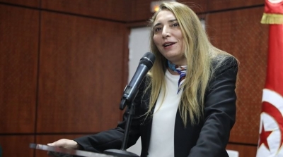 Chiraz Latiri interdit la rémunération de hauts cadres de son département 