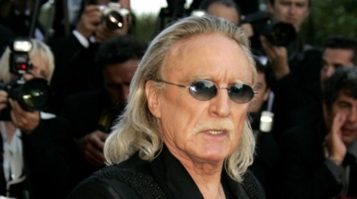 Coronavirus : Le chanteur Christophe hospitalisé en réanimation à Paris