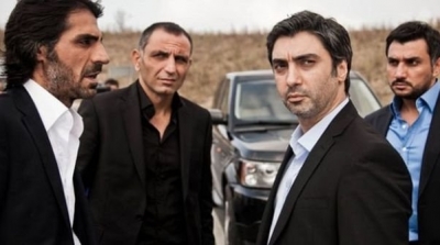 وفاة أحد أبطال مسلسل وادي الذئاب بعد اصابته بفيروس كورونا 