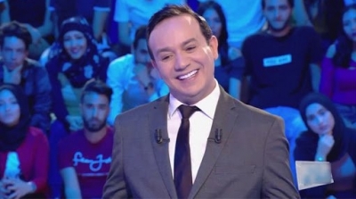 علاء الشابي يصل إلى فرنسا للعلاج