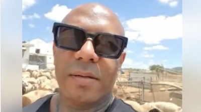 Aid-Elidha : K2Rhym fait don de moutons  (vidéo)