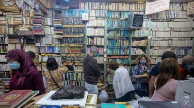 إطلاق حملة تحت شعار 'لننقذ مكتبة نهج إنجلترا'