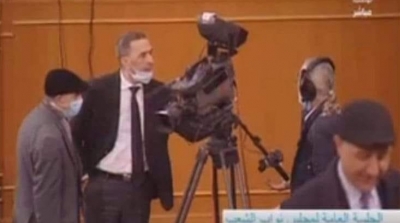 اعتداء نائب نهضاوي على مصور قناة الوطنية : نقابة الاخراج تندد 