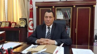 والي تونس يعتذر من الفنانيين و المثقفين