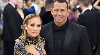 جنيفر لوبيز تنفصل عن أليكس رودريغيز