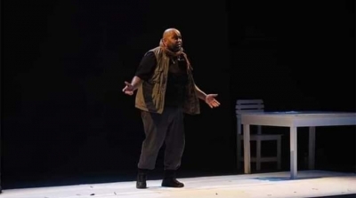 عرض مونودرام  'هارب من الدولة الإسلامية' في المسرح البلدي الخميس 