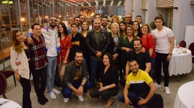 إفطار جماعي لأبطال مسلسل ''الفوندو'' (صور)