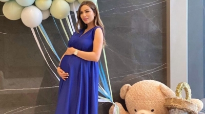 شيماء هلالي تضع مولودها الأول (صور)