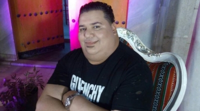 وفاة الفنان الشعبي أشرف 