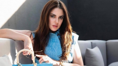 درة زروق : شكرا للجزائر الشقيقة على دعمها لتونس في أصعب الظروف