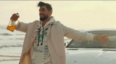 كليب لمغني الراب علاء يثير غضب التونسيين (فيديو)